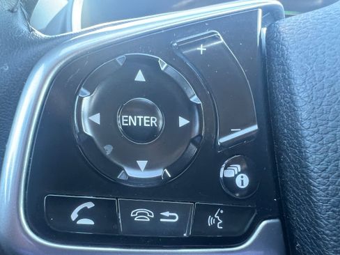 Used 2022 Honda CR-V Touring image 21