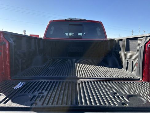 Used 2024 Nissan Titan SV w/ Accessory Utility Package image 18