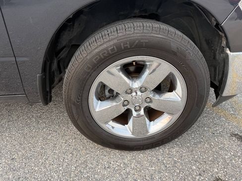 Used 2018 RAM 1500 Big Horn AWD/4WD image 33