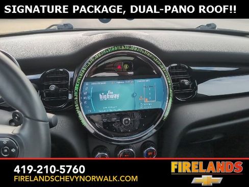 Used 2023 MINI Cooper S w/ Signature Upholstery Package image 27