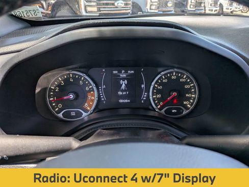 Used 2020 Jeep Renegade Altitude FWD image 15