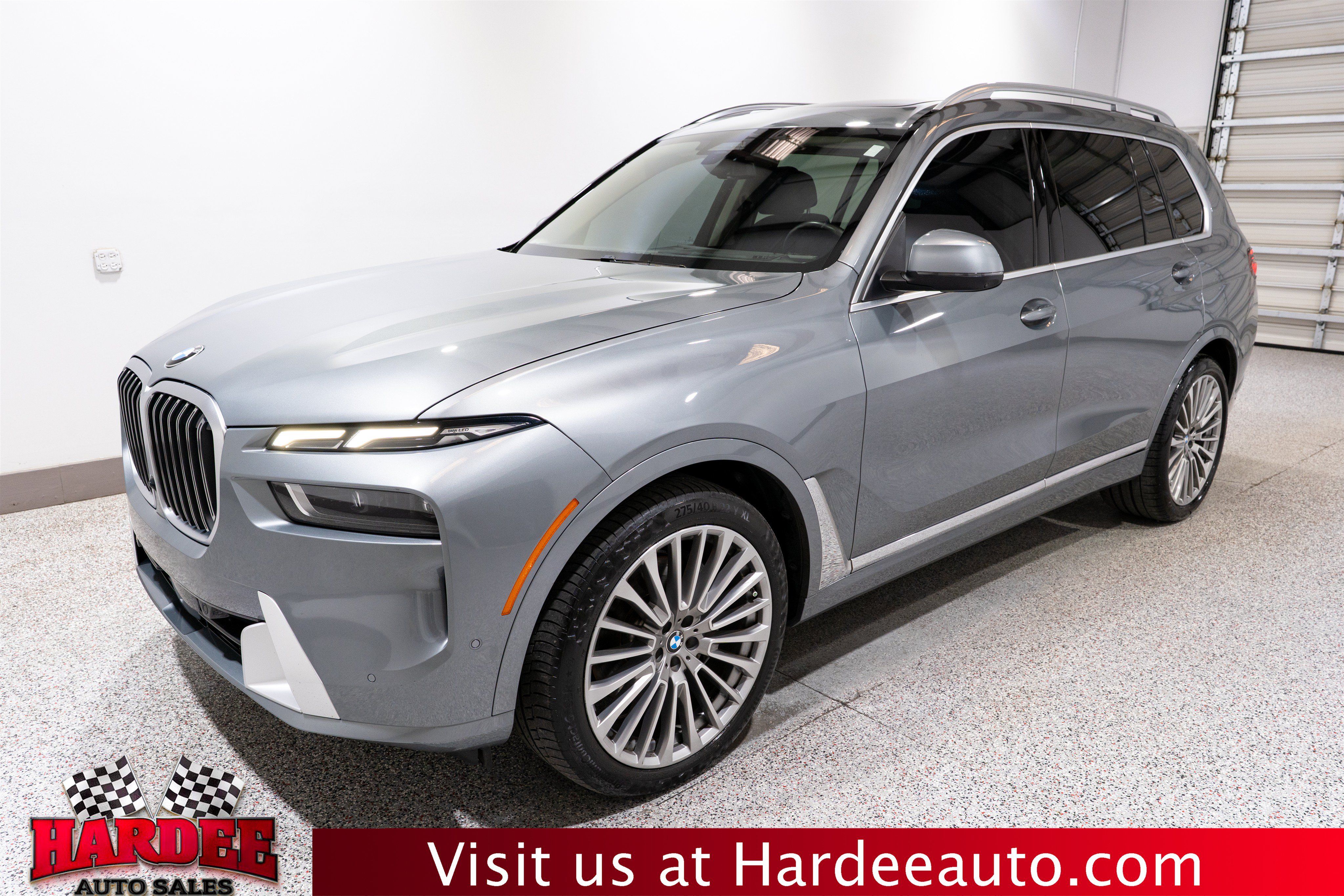 Used 2023 BMW X7 xDrive40i w/ Premium Package AWD/4WD image 2