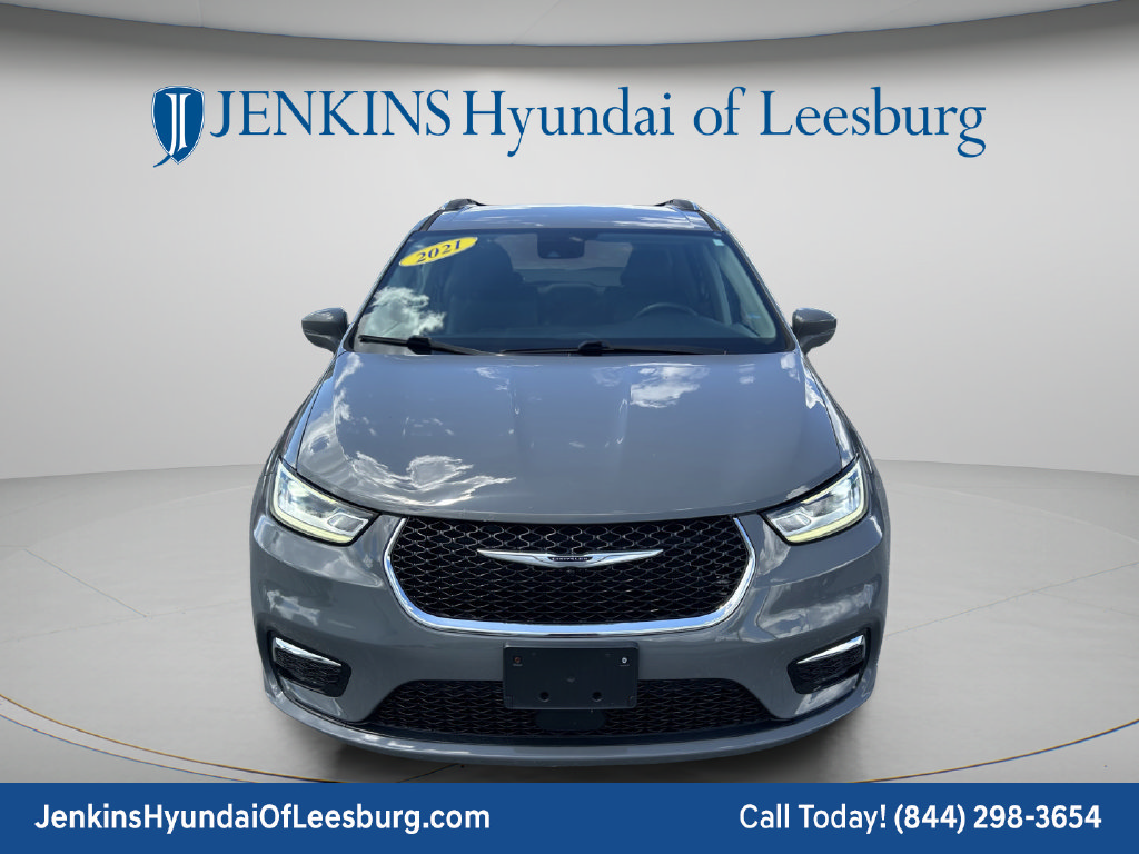 Used 2021 Chrysler Pacifica Touring-L FWD image 12