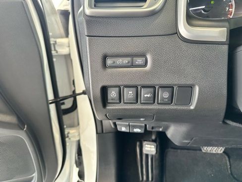 Used 2023 Nissan Murano Platinum image 15