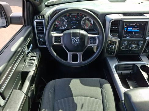Used 2022 RAM 1500 Classic Warlock w/ Ceramic Gray Warlock Package AWD/4WD image 11