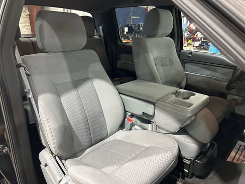 Used 2014 Ford F150 XLT w/ Equipment Group 302A Luxury AWD/4WD image 36