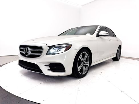 Used 2019 Mercedes-Benz E 300 image 16