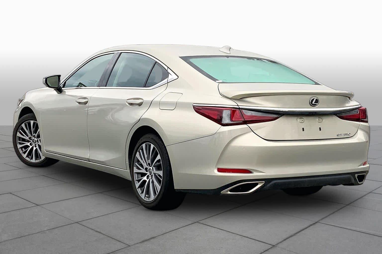 Certified 2021 Lexus ES 350 w/ Premium Package FWD image 11