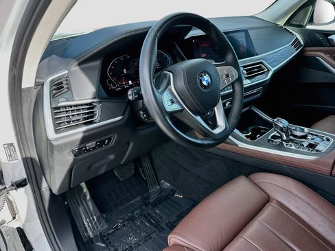 Used 2020 BMW X7 xDrive40i w/ Premium Package AWD/4WD image 9