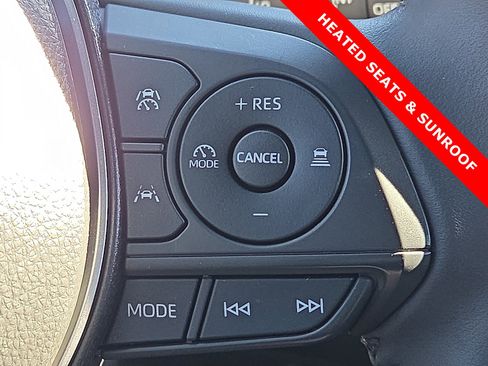 Used 2025 Toyota Corolla Cross AWD Hybrid image 22