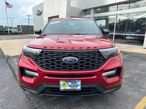 Used 2022 Ford Explorer ST-Line w/ Class IV Trailer Tow Package AWD/4WD image 2