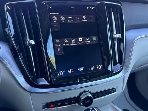 Used 2020 Volvo S60 T6 Momentum w/ Protection Package Premier image 36