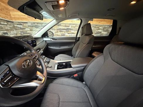 Certified 2022 Hyundai Palisade SE image 11
