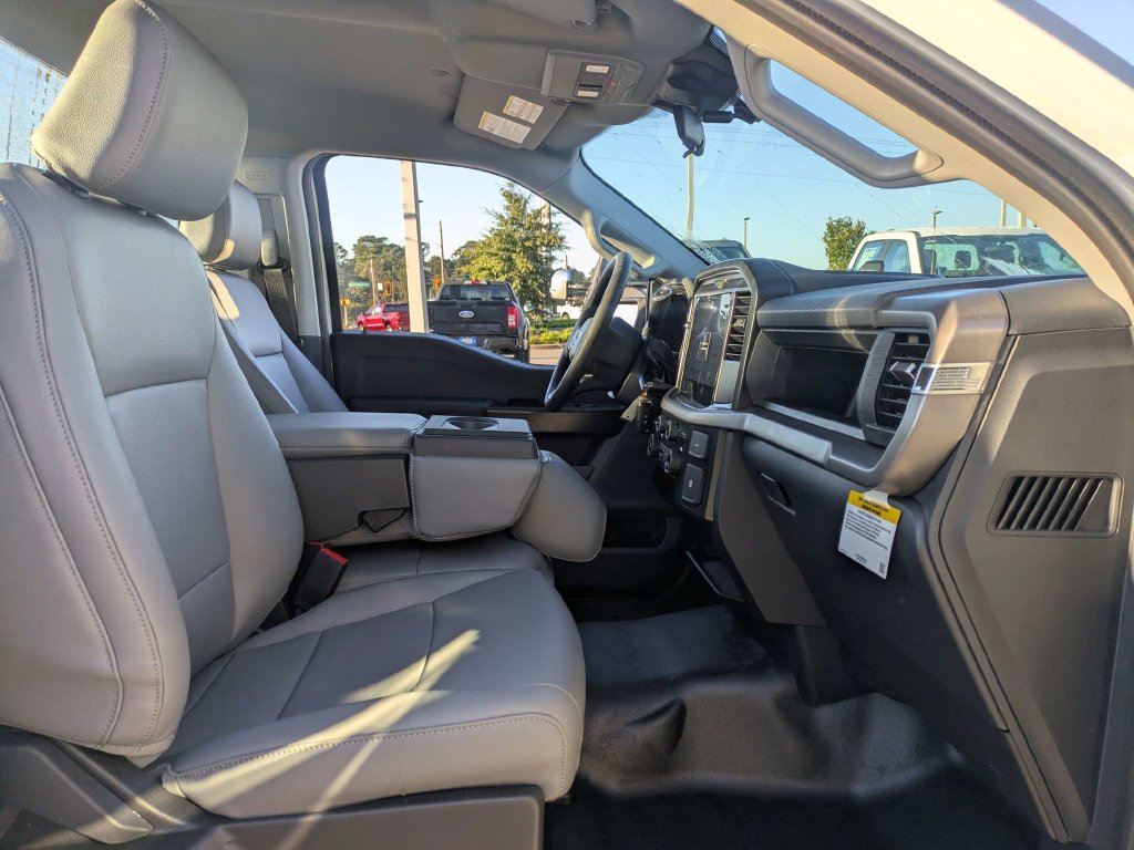 New 2026 Ford F150 XL RWD image 13