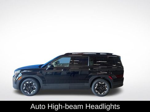 Used 2025 Hyundai Santa Fe SEL AWD/4WD image 15