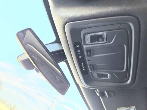 Used 2021 GMC Sierra 1500 Elevation image 33