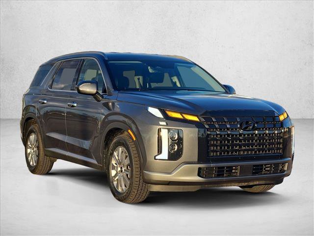 Used 2025 Hyundai Palisade SEL FWD image 3