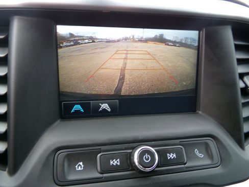 Used 2019 GMC Acadia SLE image 16