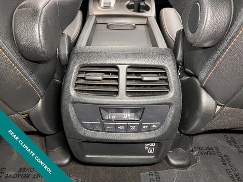 Used 2022 Honda Pilot TrailSport image 13