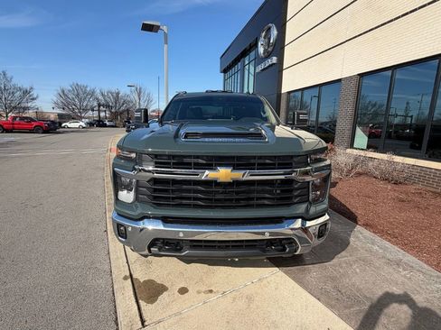Used 2025 Chevrolet Silverado 2500 LT w/ All Star Edition image 8