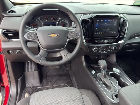 Used 2023 Chevrolet Traverse LT w/ LPO, Floor Liner Package AWD/4WD image 13