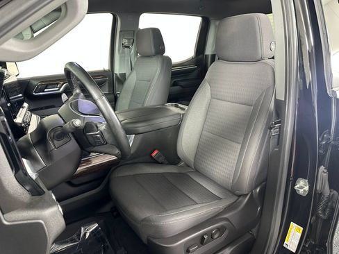 Used 2024 GMC Sierra 1500 Elevation w/ LPO, Elevation Black Package AWD/4WD image 13