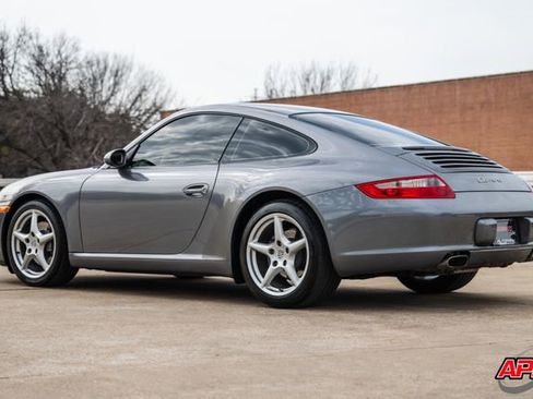 Used 2005 Porsche 911 Carrera image 36