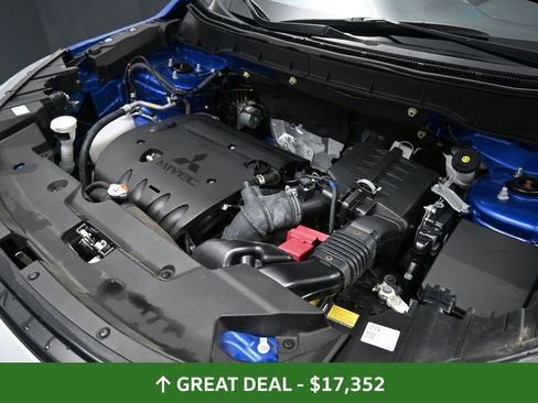 Used 2024 Mitsubishi Outlander Sport image 13