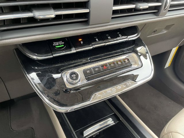 Used 2024 Lincoln Corsair Grand Touring AWD/4WD image 34