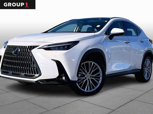 Used 2025 Lexus NX 300h AWD w/ Luxury Package image 1