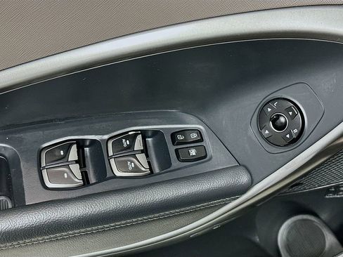 Used 2018 Hyundai Santa Fe Sport w/ 2.4L Tech Package 04 image 19