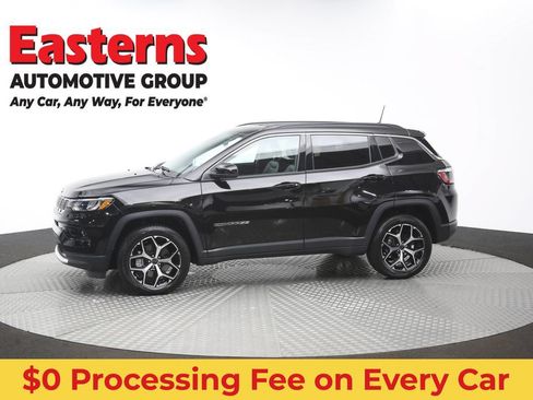 Used 2025 Jeep Compass Limited AWD/4WD image 54