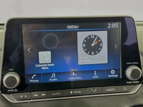 Used 2023 Nissan Sentra SR w/ Trunk Package image 29