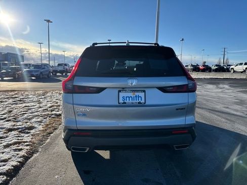 Certified 2025 Honda CR-V Sport-L image 4