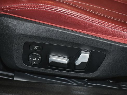 Used 2023 BMW M440i Coupe w/ Premium Package RWD image 52