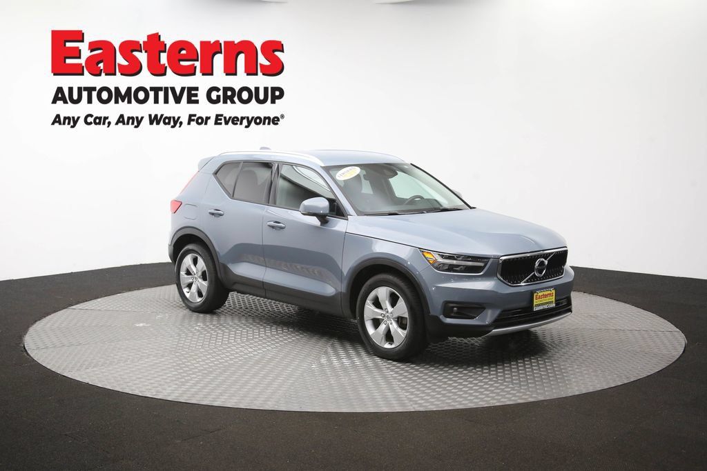 Used 2021 Volvo XC40 T4 Momentum FWD image 50