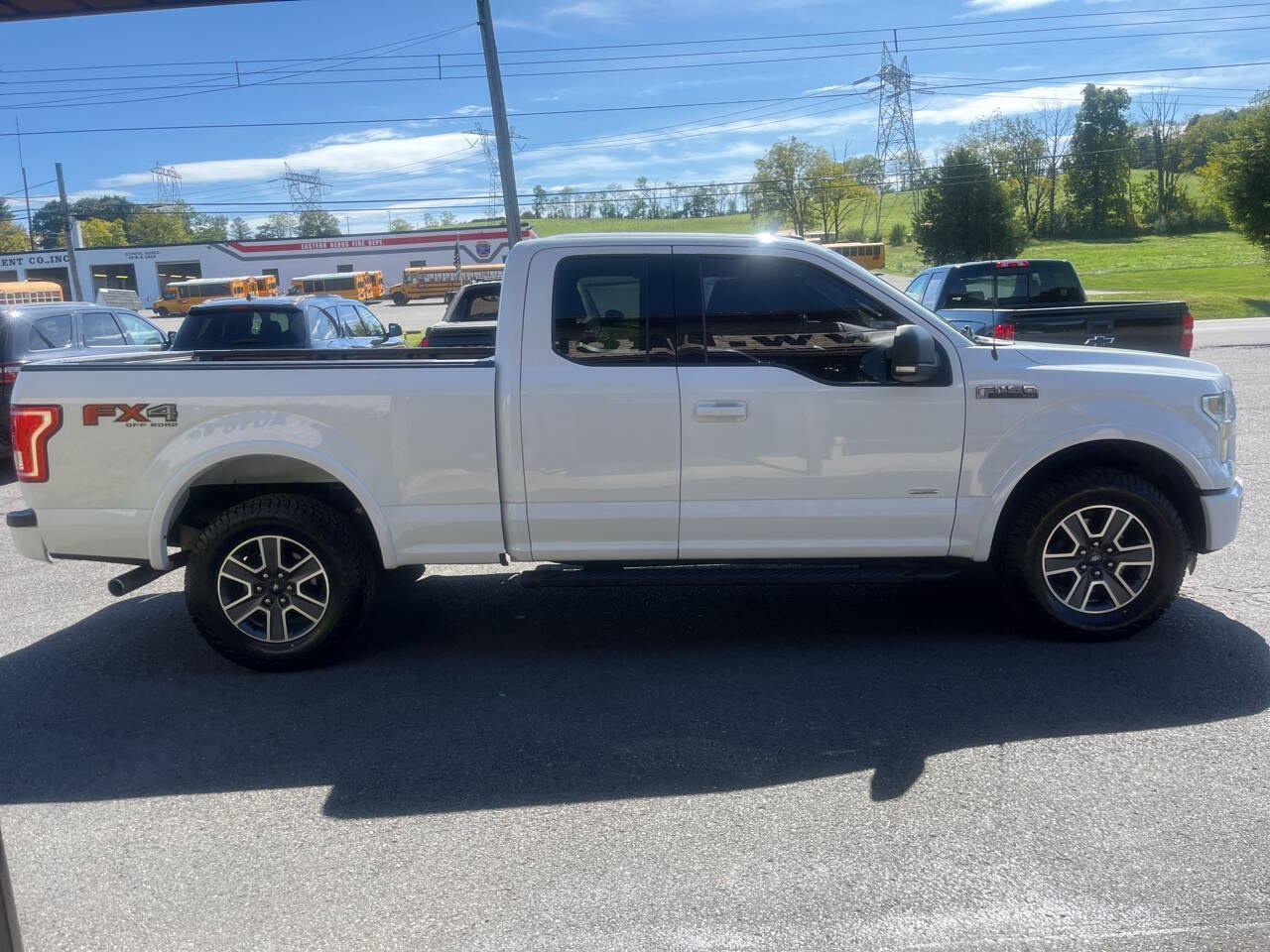 Used 2016 Ford F150 XLT w/ Equipment Group 302A Luxury AWD/4WD image 5