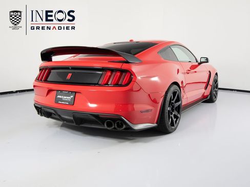 Used 2017 Ford Mustang Shelby GT350R RWD image 6
