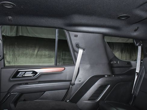 Used 2025 GMC Yukon Denali image 55