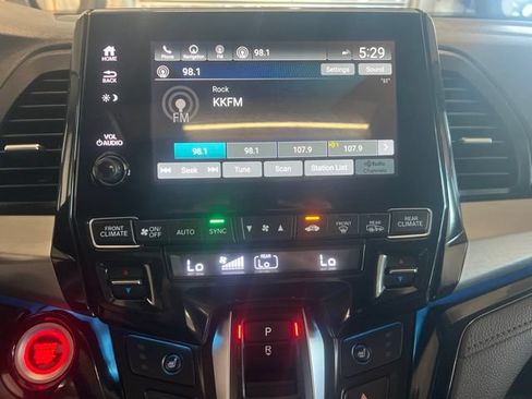 Used 2021 Honda Odyssey Touring image 24