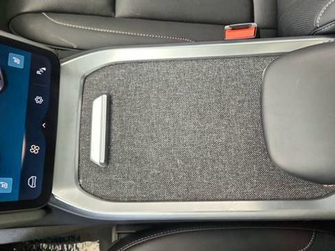 Used 2024 Lucid Air Touring image 54