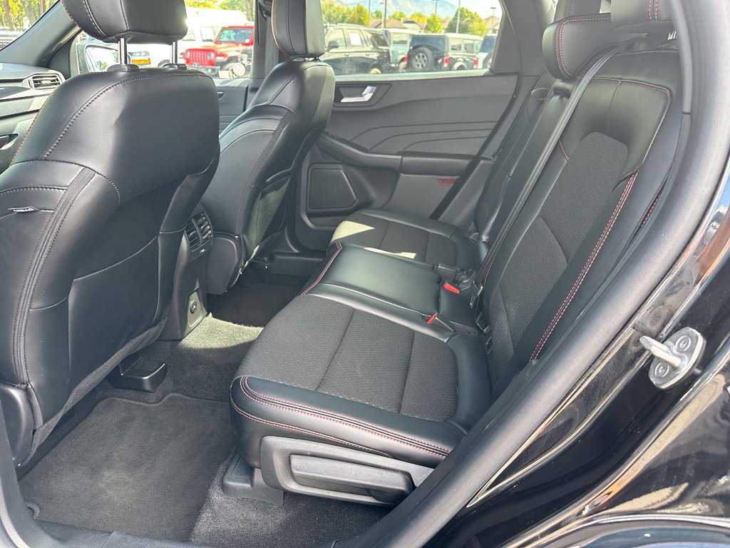 Used 2025 Ford Escape ST-Line AWD/4WD image 26