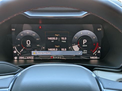 Used 2025 GMC Canyon AT4 w/ AT4X Package AWD/4WD image 18