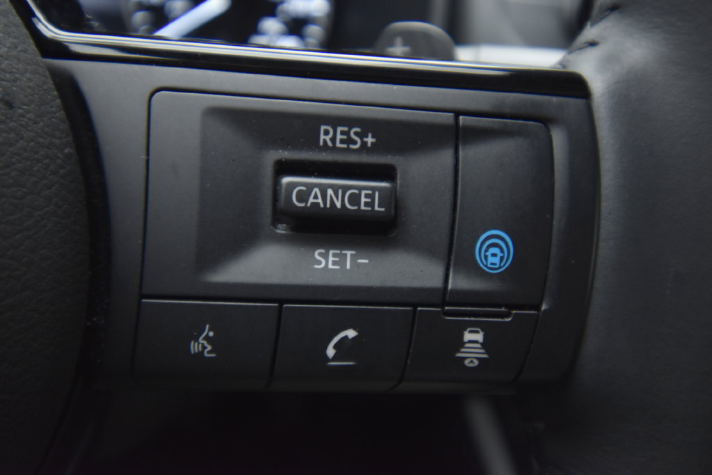 Used 2023 Nissan Rogue SV w/ SV Premium B Package AWD/4WD image 33