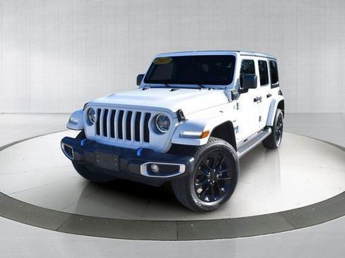 Used 2023 Jeep Wrangler Unlimited Sahara w/ Cold Weather Group AWD/4WD image 1