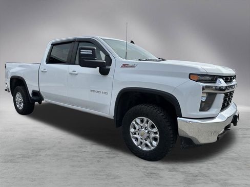 Used 2022 Chevrolet Silverado 2500 LT w/ Convenience Package image 6