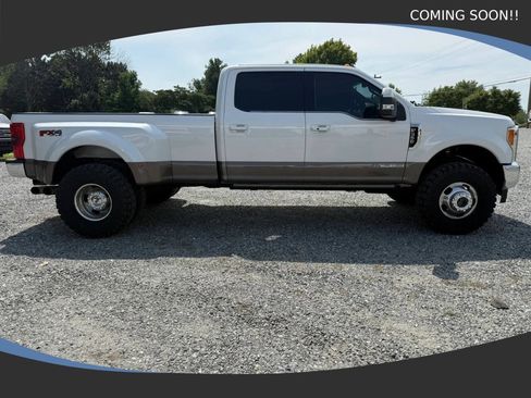 Used 2018 Ford F350 King Ranch w/ King Ranch Ultimate Package AWD/4WD image 6