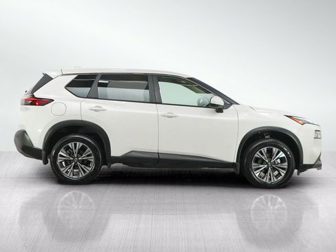 Used 2023 Nissan Rogue SV AWD/4WD image 7