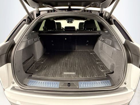 New 2026 Land Rover Range Rover Velar S AWD/4WD image 28