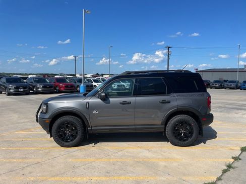 New 2025 Ford Bronco Sport Outer Banks w/ Sasquatch Outer Banks Package image 4